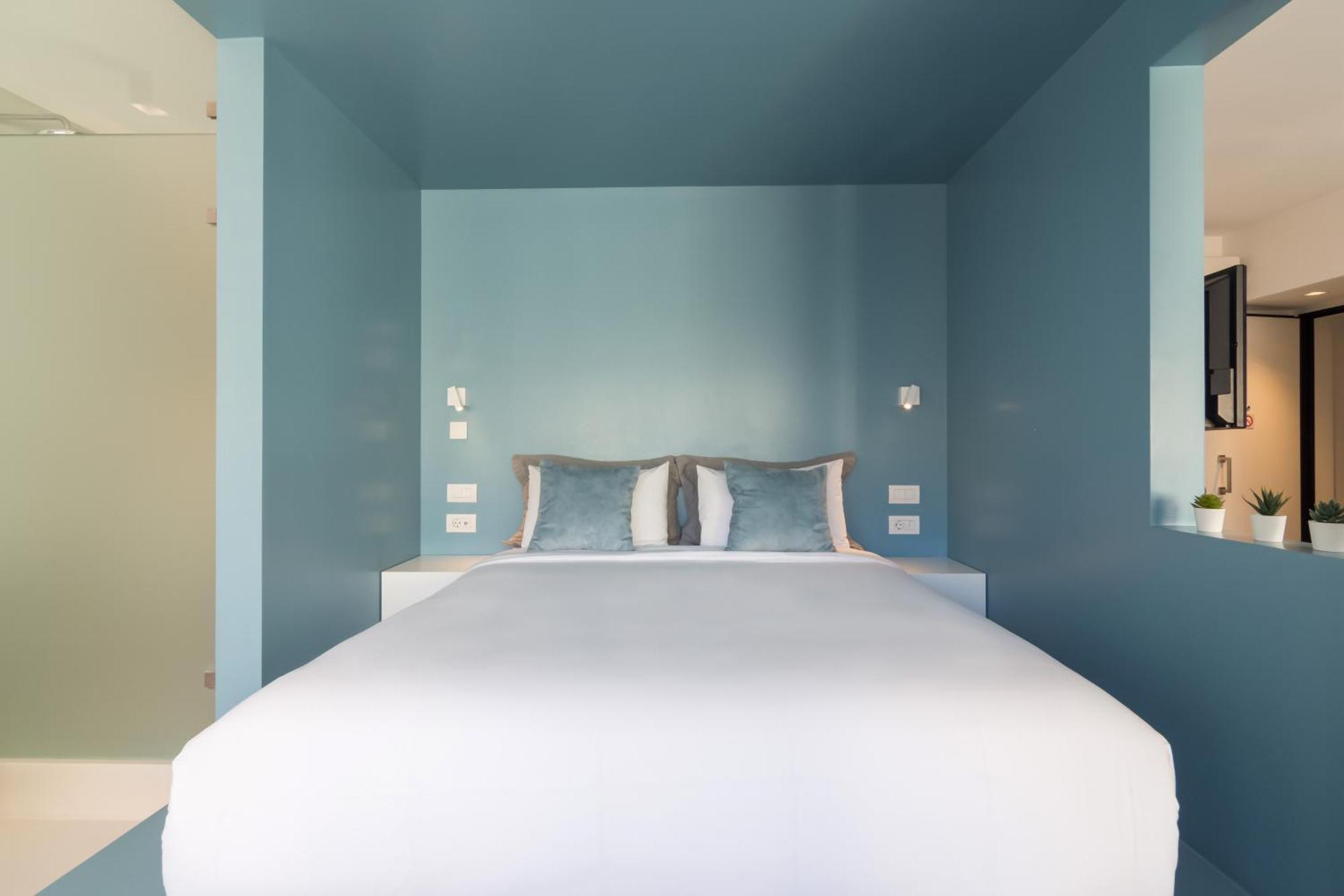 Athens Color Cube Apartment Room photo